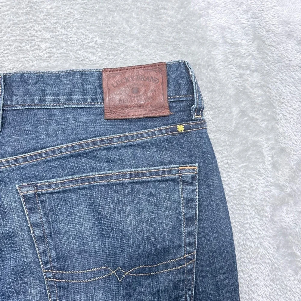 Lucky Brand 481 Relaxed Straight Jeans Mens 40x32 Blue Medium Wash Stretch Denim